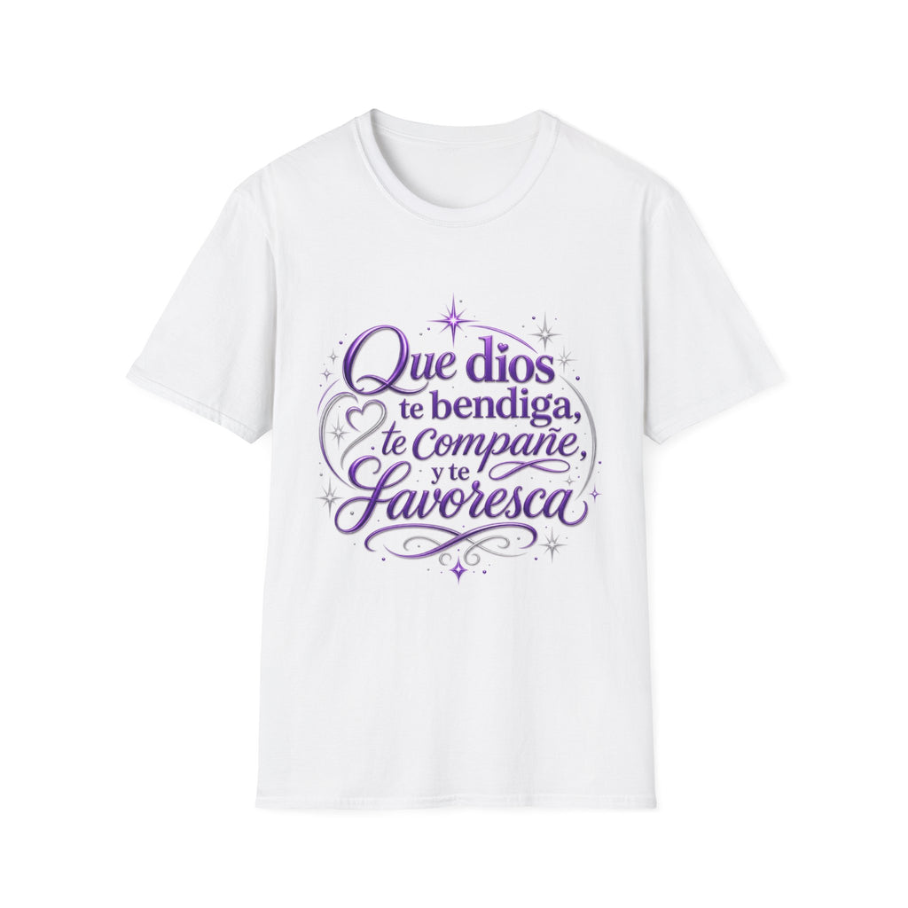 Religious T-Shirt — "Que Dios te bendiga, te acompañe y te favorezca" Spanish Blessing Tee